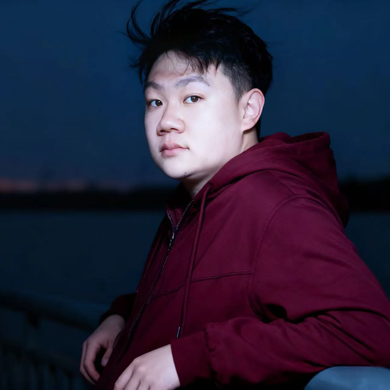 是帅气李啦